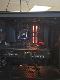 Selling  windows 11 Gaming pc