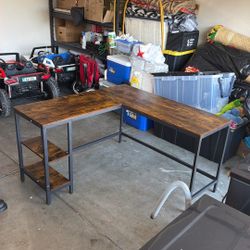 L-Desk