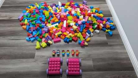 MEGA BLOKS Fisher Price Toddler Block Toys 425 Pieces $40 Very Clean Like NEW