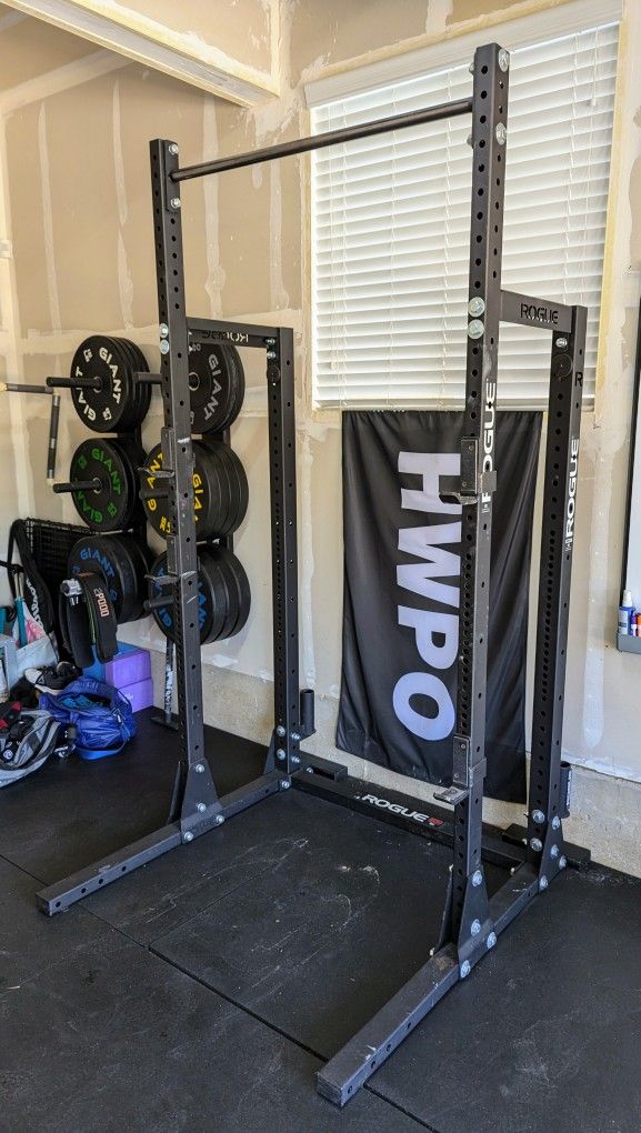 Rogue HR-2 Half Rack w/ additional accessories
