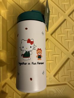 Hello Kitty Starbucks Tumbler