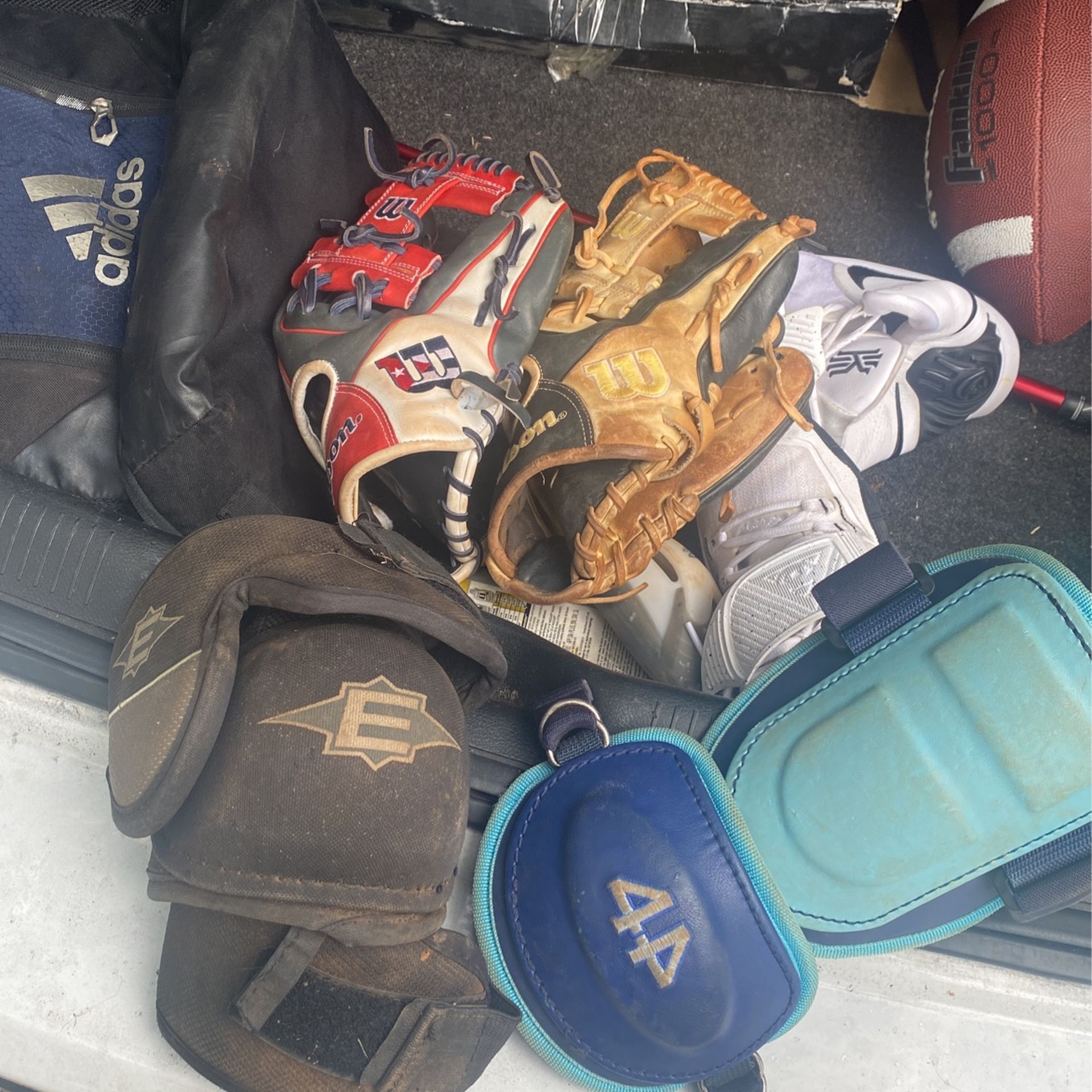 Used Baseball Gear 