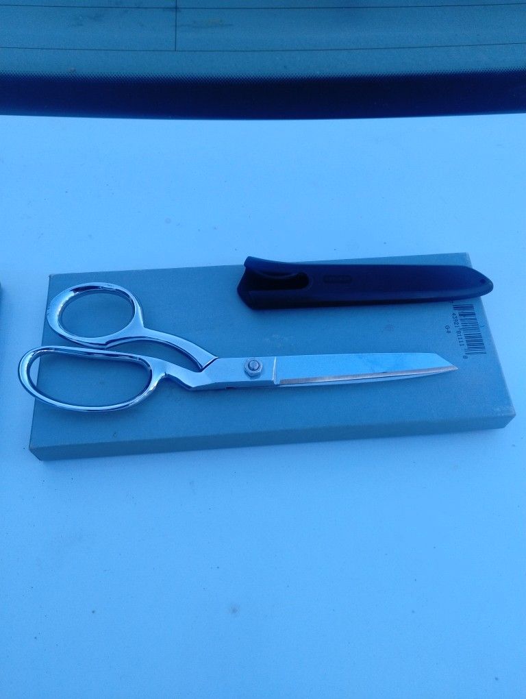 Sewing Shears "GINGHAR"