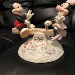 Mickey/Minney Teeter Toter