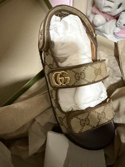 Gucci Women Sandals