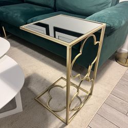 🔆 Gold & Glass Side Table
