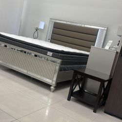 King Bedroom Set For Sale 
