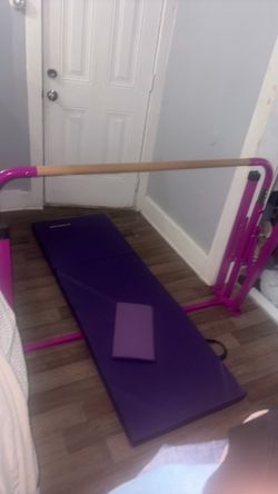 Gymnastic bar