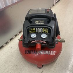 Air compressor 