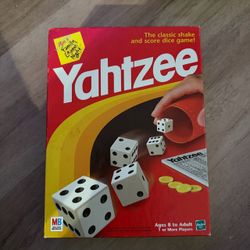 Yahtzee Classic Dice Board Game Hasbro