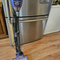 Shark Superior Carpet and bare floor cleaner 