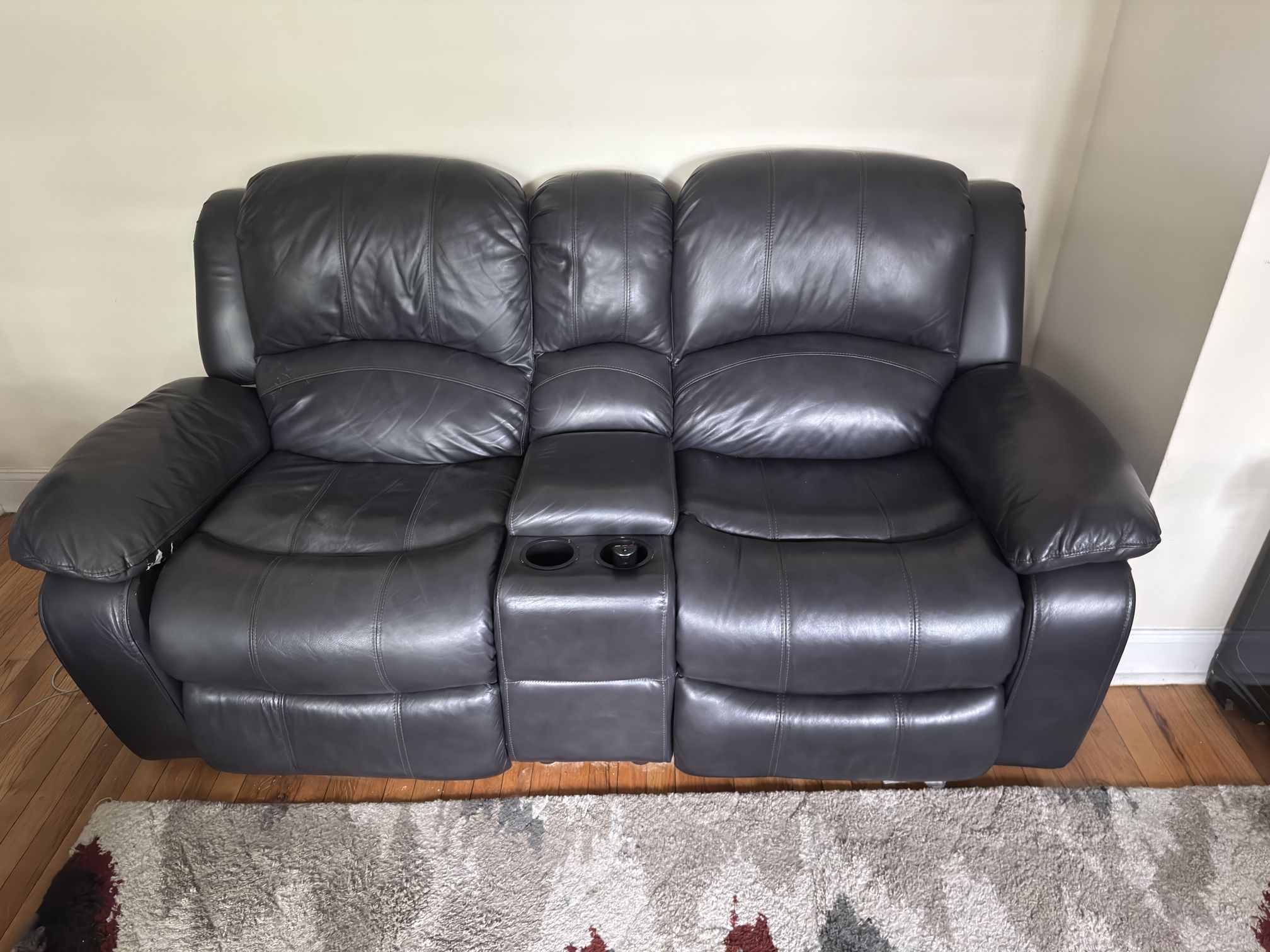 Loveseat Power Recliner With Usb Outlets