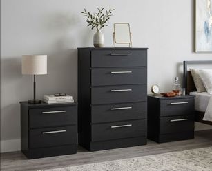 Chest And 2 Nightstands - Gavetero Y 2 Mesitas de noche