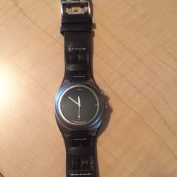Men's Fossil watch with leather band