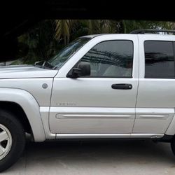 Jeep Liberty 