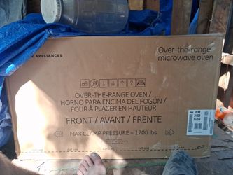 GE® 1.6 Cu. Ft. Over-the-Range Microwave Oven with Recirculating Venting