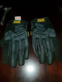 MENS SMALL TOOL KIT.