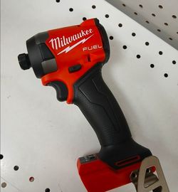 Milwaukee new 1/4" impact fuel 3 speeds