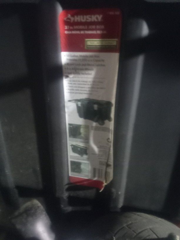 Black Heavy  Duty Husky 37 In Tool Box