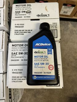 Engine Oil  ACDelco 5w30 , 0W20