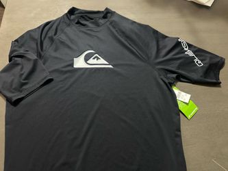 Quicksilver Men’s Water Shirt