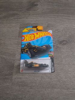 Hot wheels let's race, HW-4-TRAC