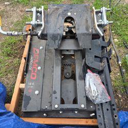 5th Wheel Truck Bed Hitch