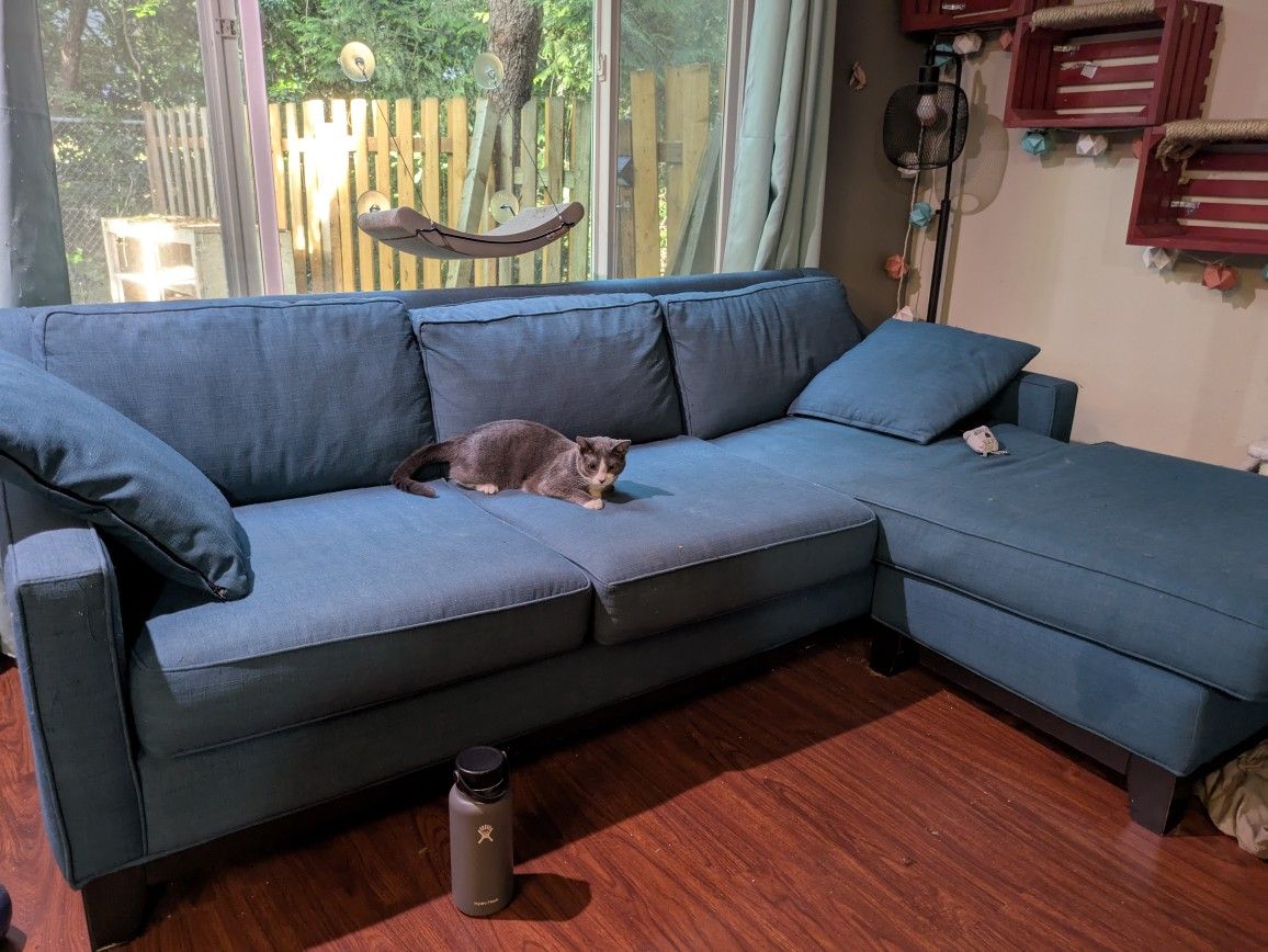 Teal Large Couch With chaise Lounge Ottoman That Moves