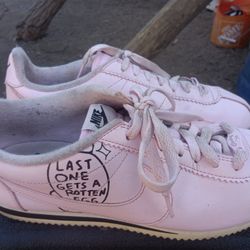 Nike Classic Cortez Women's Unicorn Pink Shoes