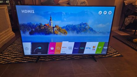 LG 65" smart tv