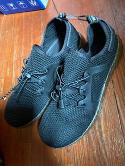 Steel toe shoes 10-11 brand new