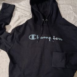 Champion Black Hoodie Sweater 