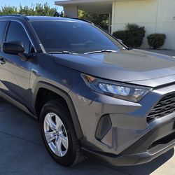2019 Toyota RAV4 HYBRID