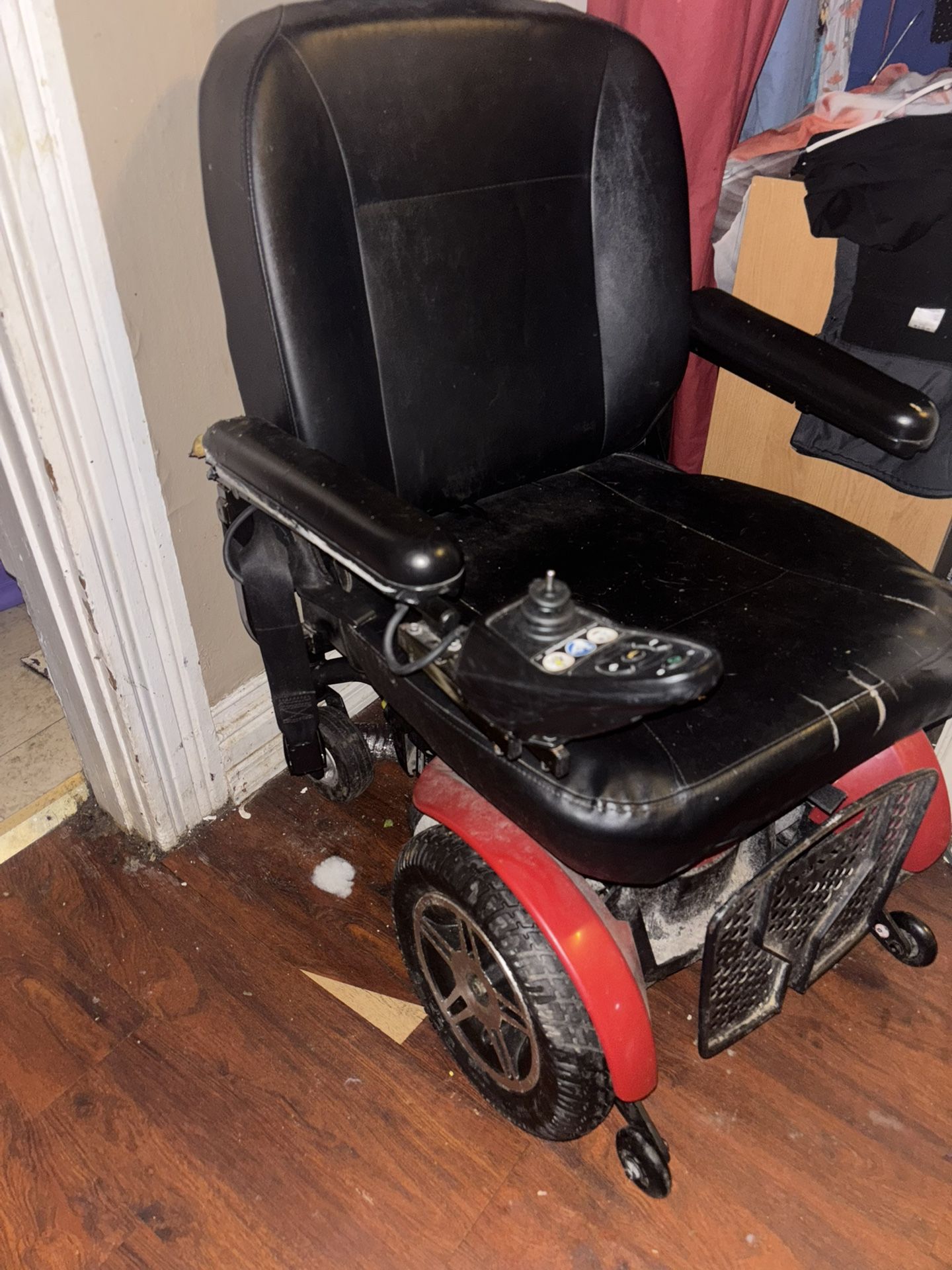 Jazzy Elite HD Power Chair by Pride Mobility.