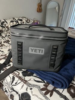 Yeti Hopper Flip 18 