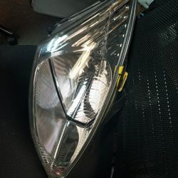 2000-02 Ford Focus Right Right Headlight 