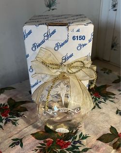 Princess House 2001 Christmas Ornament.