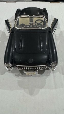 1957 Chevrolet Corvette Diecast Model Car