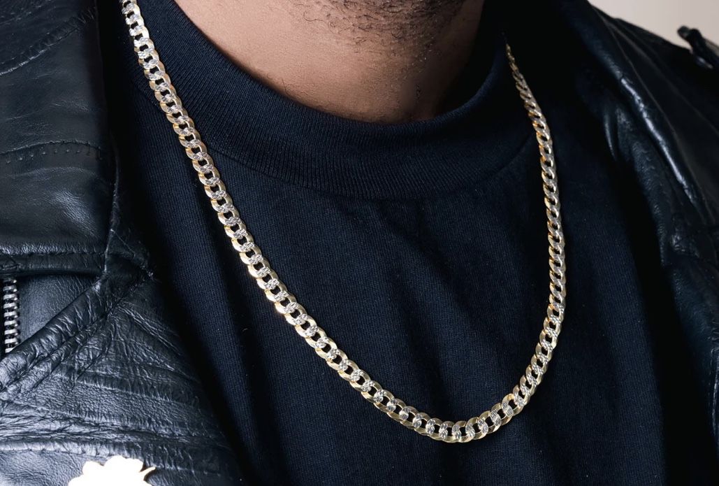 14k Gold plated Sterling silver diamond cut curb style chain. 7 mm, 26 in