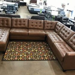 Brand New/ Genuine leather U shape living room sectional couch/ in stock/Free Delivery To Your Door 