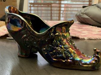 Fenton Shoe: MOSSER GLASS CARNIVAL GLASS SHOE FUGIRINE