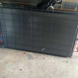 XL Dog Crate and Large Dog Bed