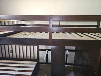 Bunk bed
