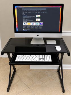 Apple iMac 27” Retina 5K Desktop (2017) – Keyboard & Mouse