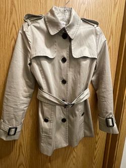 Banana Republic Petite Short Trench Coat Beige Small