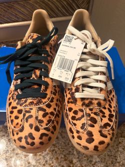 Women’s shoes.
