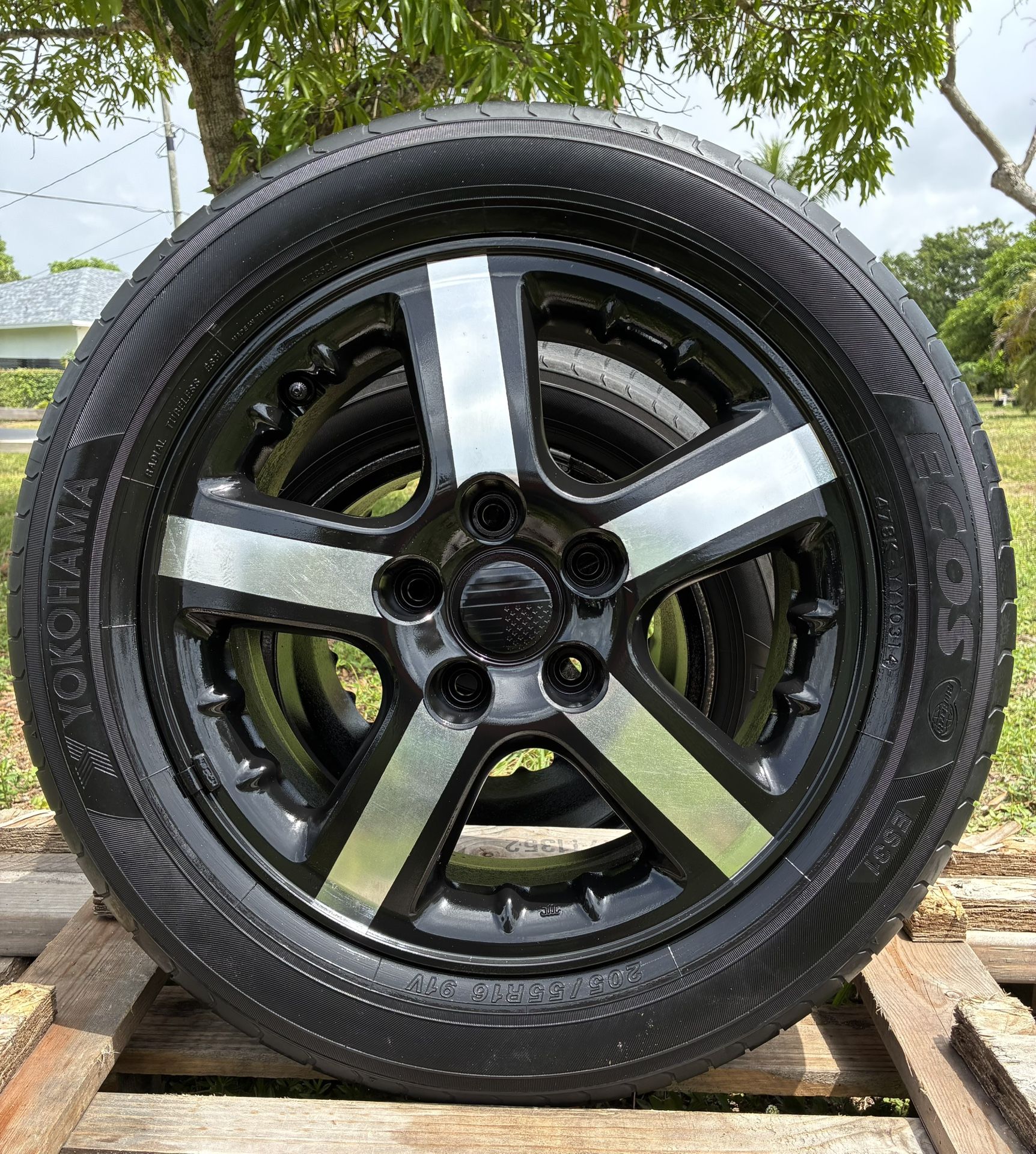 🔴RINES RACING 16s 5 lugs👉🏼5x114 205/ 55 / R16🚩