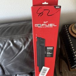 Milwaukee M18 FUEL 21-Degree Framing Nailer Extended Capacity Magazine
