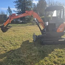 Hitachi Mini Excavator 