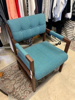 Mid-Century Modern Tufted Armchair